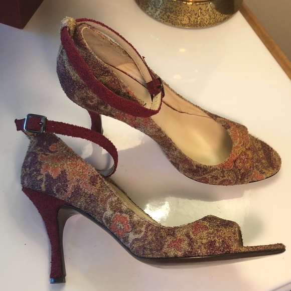 NoraHaron Texture Pumps-Pre❤️’d - Picture 3 of 5